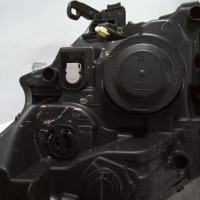 100921814-e14e75e1-fc60-499e-99cf-967dd4afbe94-Piece-100921814-Optique-avant-principal-droit-1685351480-PEUGEOT-208-1-PHASE-1-12-VTI-12V-892ac0f79aa01aec29e8db4f36dd02c57796fd1614b7b4f51b5cee887fd95791_m.jpg
