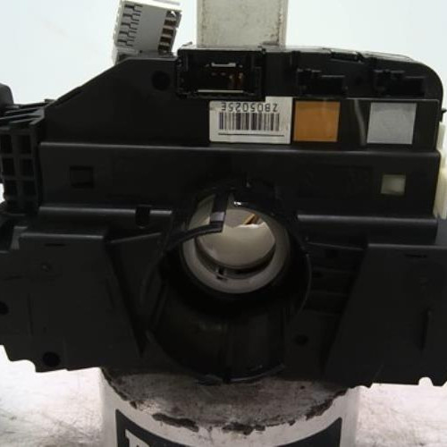 100924798-c182c194-ec97-40a1-8bb5-e95bd75d8e4d-Piece-100924798-Com-98154494ZD-PEUGEOT-208-1-PHASE-1-12-VTI-12V-b7f2d94fc0808291c90e3bdf9dc35dd081e7a4ea9a43d58c8da22c3ca74c8b83_m.jpg
