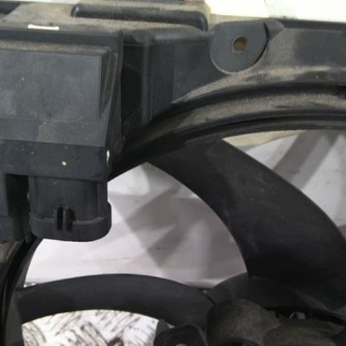 100925084-0ff88729-bc23-42d0-b68e-17678a06a11b-Piece-100925084-Ventilateur-eau-9829774580-PEUGEOT-208-1-PHASE-1-12-VTI-12V-fa0ed442857d70c8afc5d1dc74c769121ea30febb5d5f747b06ae0ae80104eb3_m.jpg