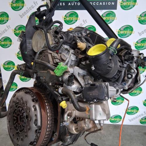101030721-ec01893b-40fb-487d-ba2d-e2b290feabb8-Piece-Moteur-8201201884-RENAULT-MEGANE-3-PHASE-2-BREAK-fc8efa80ca2faa12c46c2cfb5b31fd5d577135b217dea0b456db2b1704a4b6e0_m.jpg