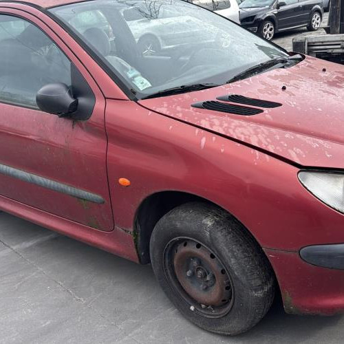 Vehicule-PEUGEOT-206%2520PHASE%25201-1999-365b04a56620f41aa74bddb147c52a868adf6bde7887587739437370936bd230_m.jpg
