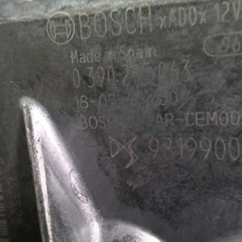 101118546-8008cc67-5864-491d-9a95-b02bc086f09e-Piece-101118546-Moteur-essuie-glace-arriere-9819900080-CITROEN-C3-AIRCROSS-PHASE-1-12-PURETECH-12V-TURBO-da2a4056078db1f1819a98886441f805e38a4a66436e2605fc24eccb06ef5bd4_m.jpg
