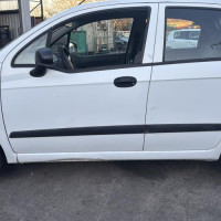 Vehicule-CHEVROLET-MATIZ%25202-2009-9789622ce8abce7a305192335d08fc644cc4e2b78e9d344860f8155a8328134f_m.jpg