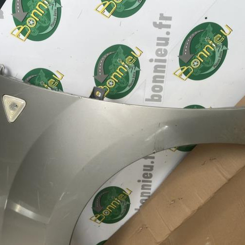 101127747-974255e4-4e45-409e-b7e4-f3f9f908c55d-Piece-Aile-avant-gauche-631011587R-RENAULT-KANGOO-2-PHASE-1-7e48d87c6fe8420ced6a2cb44ba9611b974ca0752060159e94a8b68f1a148458_m.jpg