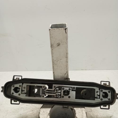 101127776-b2549e65-68c1-4387-85d5-d4735a0f2d87-Piece-Platine-feu-arriere-droit-RENAULT-KANGOO-2-PHASE-1-9ff47cae079ec8089920bff06bb7be2a22f8fb95b41800b961b2256c3f67c5b1_m.jpg