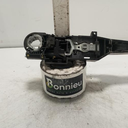101127781-058e72ae-e660-4d0e-bdbd-04eea986d769-Piece-Poignee-porte-avant-gauche-806B05993R-RENAULT-KANGOO-2-PHASE-1-6a39ac087217bf431e749fc5548b027347cfa6e06f8807a7d4bc5b0ad7b3f860_m.jpg