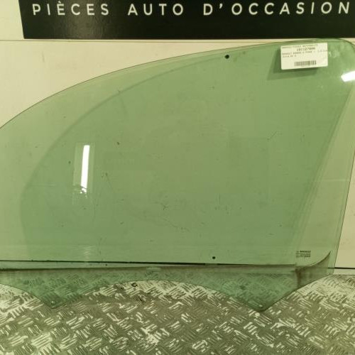 101127800-cec4e036-c124-4de0-9a36-cd0abb292166-Piece-Vitre-avant-gauche-8200439460-RENAULT-KANGOO-2-PHASE-1-8bba9b0750bf732cf40816e925e9937cbc07190b8483da2fcea7d52d6d76b2bc_m.jpg