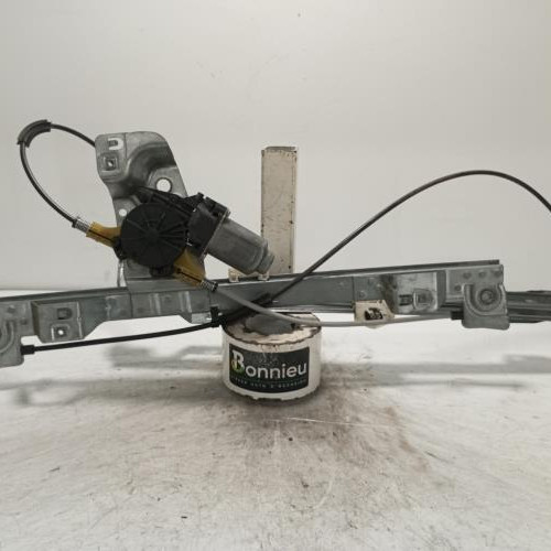 Leve vitre electrique avant droit
