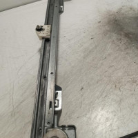 101129297-5aa1fbfd-979d-4e41-967b-e6e698d1bfb4-Piece-Leve-vitre-electrique-avant-droit-807207012R-RENAULT-KANGOO-2-PHASE-1-b32bd64a772d6fe6d59b37c8d8fa0a77325f54387acea9e9fee30e65d024ccc7_m.jpg