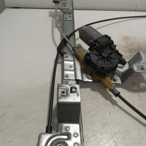 101129299-8ca98e56-206e-4eed-b61c-3d78c8014140-Piece-Leve-vitre-electrique-avant-gauche-807213441R-RENAULT-KANGOO-2-PHASE-1-d560281b5683eab77c607b62e4a357076c0ace48febcf8bd3d0c7cc25567e164_m.jpg