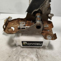 101129302-399580f2-9300-4dfb-a5af-f290099b88a8-Piece-Levier-frein-a-main-360102870R-RENAULT-KANGOO-2-PHASE-1-d264b4d3b5c470603969b4b3dae83579b3951c73abce9c38872e0db668b7af3e_m.jpg