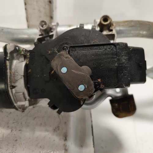 101129308-88f98b2e-e021-436a-97b3-15c21fb28582-Piece-Moteur-essuie-glace-avant-7701066449-RENAULT-KANGOO-2-PHASE-1-1edaf0a07bc247572f2e3f7292b9543c478fc2f76283717056d546744d7c8eed_m.jpg
