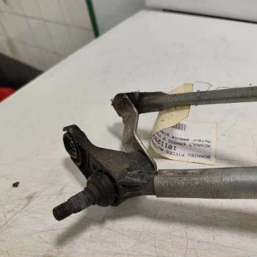 101129308-4c2a4045-8d3b-4104-90e5-c7bc2611dec8-Piece-Moteur-essuie-glace-avant-7701066449-RENAULT-KANGOO-2-PHASE-1-6b7fd1e551ceb643766fc415c696c2c5a1493fe25e6d780a555ff6aa08f3404d_m.jpg