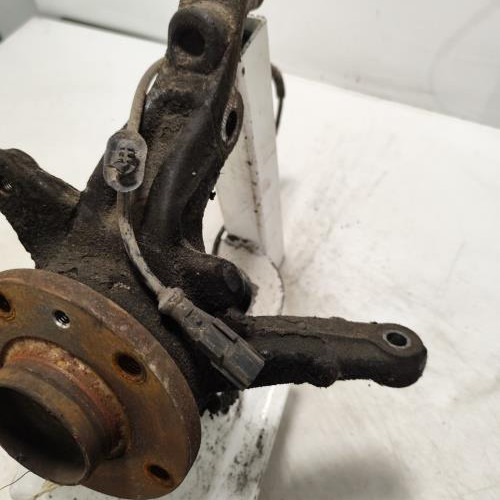 101178090-7302846d-4d79-42ad-95e6-1954ff85e683-Piece-Moyeu-avant-gauche-8200361237-RENAULT-KANGOO-2-PHASE-1-a37c38485d7509b5b16fc16ce3e3a2df0389128bb71a9e9b11123a5328e54e96_m.jpg