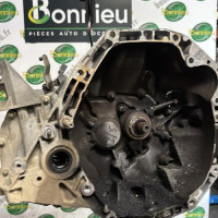 101178518-d6df76e7-32d4-4457-bcd3-6da7ecc8d3a1-Piece-Boite-de-vitesses-320101652R-RENAULT-KANGOO-2-PHASE-1-7271273f5c5c0781cbf3575addfc77ae130aa7a216f8fe86852194cdc1e83957_m.jpg