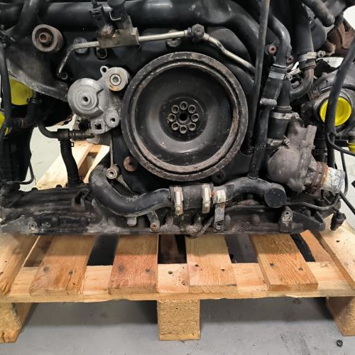 101190489-243451b0-3e09-4823-878f-f8632b2d3271-Piece-Moteur-AUDI-A8-2-PHASE-1-12b4b0591cdceadda5e510dc48e505099deeff0844e3a00ed072f3c5b2f805b4_m.jpg