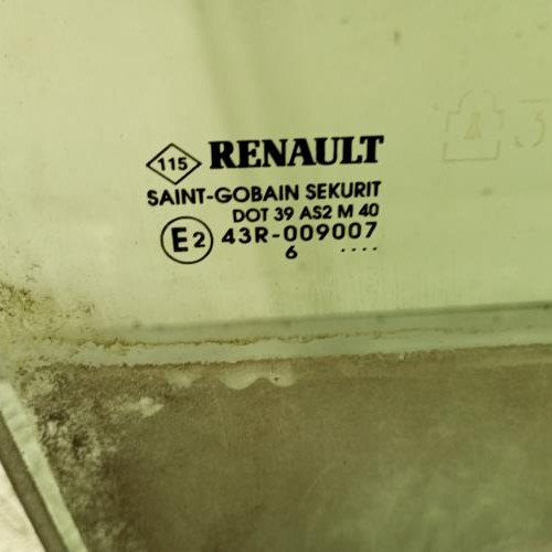 101302188-ea8cc1a9-741b-41d3-b5de-856b40b86c17-Piece-Vitre-avant-droit-8200427625-RENAULT-CLIO-3-PHASE-1-eb017c9df947a5896e5f9b44c61dff6f3131333644972e91980a2e4e78b411fe_m.jpg