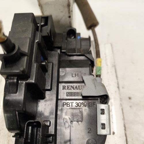 101321020-19ff7dea-fe49-4b46-bd96-e8c1aefca4ce-Piece-Fermeture-centralisee-arriere-gauche-82501-BA60B-NISSAN-JUKE-1-PHASE-2-fe665b300cb9ce8245079f3c7b3c5645a44813174669e0f0c69102a167069c38_m.jpg