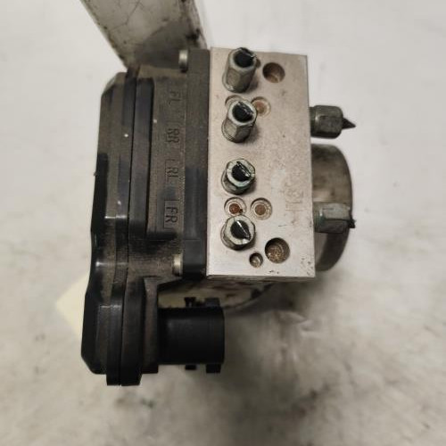 101321256-d938f41f-c209-4b45-acd7-25fefd8daee1-Piece-Bloc-ABS-freins-anti-blocage-47660-BF12B-NISSAN-JUKE-1-PHASE-2-d1fde768646c822de01b57680d4749909cbf0fb612b25bf63ac3d1677a9273cd_m.jpg