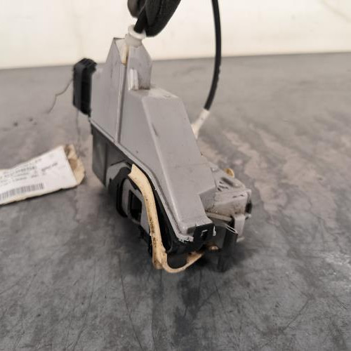 101520856-e5ef3585-3b58-4cfb-93d2-fa9841a8aa62-Piece-Fermeture-centralisee-arriere-droit-9819263380-PEUGEOT-508-1-SW-PHASE-2-BREAK-24bdbf77d6ebbf3f822c7544618b27ca37bfea580584b4d7984305f3caabccc6_m.jpg