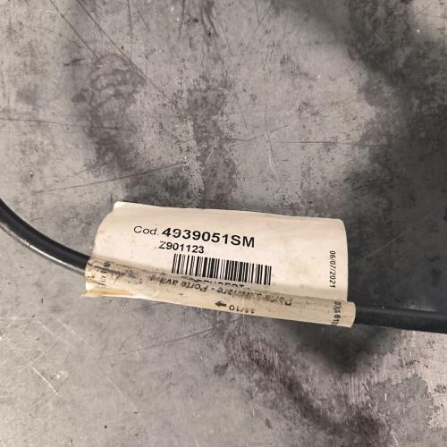 101520865-a61c5772-cf1f-46bd-9674-bf6c89516367-Piece-Leve-vitre-electrique-avant-droit-9806086880-PEUGEOT-508-1-SW-PHASE-2-BREAK-4991118a0b693f435b69ae63351503677c84a0ad7ea55fba6588bdc1db464228_m.jpg