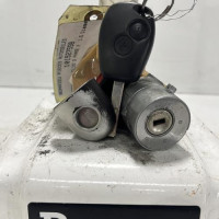 101527558-3e5beefd-9fce-451f-b443-c98c1de97d00-Piece-Neiman-7701208408-RENAULT-CLIO-3-PHASE-2-db5be51eb209b2ef847b1228cab0beda305eb67571ef529a8d9e7d4fb4d9ab11_m.jpg