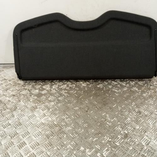 101527562-08d9154e-da6e-4bf7-a93f-fab72eb8de6d-Piece-Plage-arriere-8200399776-RENAULT-CLIO-3-PHASE-2-7baf63e7ce8e107833b2b955c4194f2eb2988c92fcc58b5384c80e9d331deaae_m.jpg