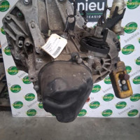 101528474-9c8532b1-6c4a-481d-932e-6e0ab6a548ac-Piece-Boite-de-vitesses-8200815546-RENAULT-CLIO-3-PHASE-2-58bfb035af99a1db003c72d8cdea253cd680e2d1ed332cf769c65cc834769854_m.jpg