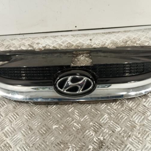 101574784-9897c3fc-6799-4b54-8ff6-0e298dd2d443-Piece-Calandre-863512Y000-HYUNDAI-IX-35-PHASE-2-7ad937800a7fad45bf549bdbac879441da3470bb00371a6943b476046f865d43_m.jpg