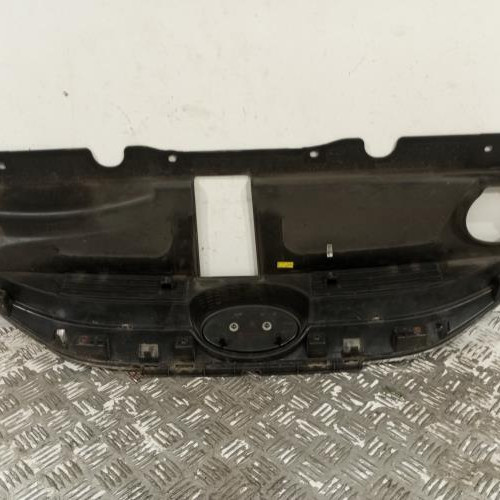 101574784-d5944ca3-7b8b-4ebc-804c-a43800a83e39-Piece-Calandre-863512Y000-HYUNDAI-IX-35-PHASE-2-09f1cf1a5c669ec04dc0eb0cf82c231d4ff41e0ff33effe70d6c6a5c92300584_m.jpg