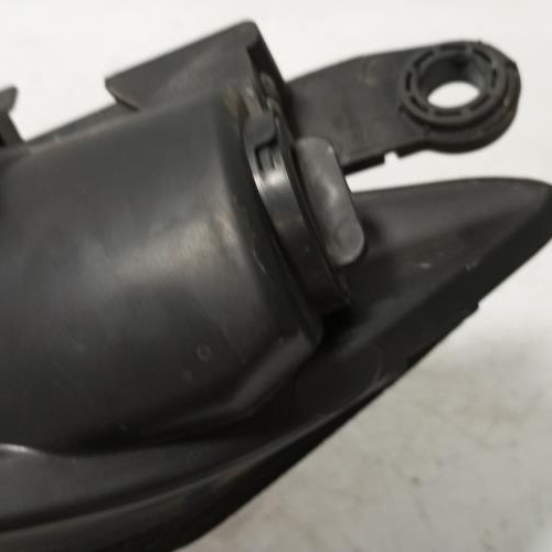 101574806-87ae4a85-9def-4978-bec0-9c44f7e51af2-Piece-Optique-avant-principal-droit-feuxphare-921022S620-HYUNDAI-IX-35-PHASE-2-be5222d7d5fcf26146d5bc0f8156310e929fc37dfeb404f73dbbcd33a99a39d4_m.jpg