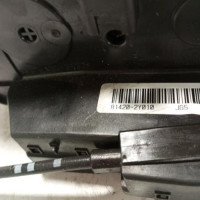 101576956-470d55d3-ba72-424a-915d-64dae5a40076-Piece-Fermeture-centralisee-arriere-droit-814202Y000-HYUNDAI-IX-35-PHASE-2-ffb64d14ee07a3bf5499747da2992afd511a0f6591d4c20ca4968a7153266f39_m.jpg
