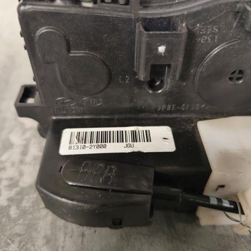 101576959-858cae19-95e9-4978-877c-6886ce511fbc-Piece-Fermeture-centralisee-avant-gauche-813102Y000-HYUNDAI-IX-35-PHASE-2-85e885fed3fd8c202c35738987a95c78c245cdb74ff662ca34501f69d013cb29_m.jpg