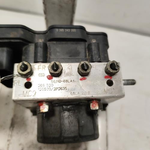101581570-bb0bf85a-a31d-4ab3-beb8-0120f92931d8-Piece-Bloc-ABS-freins-anti-blocage-56100-70LF2-SUZUKI-SWIFT-4-4a566b162b76a7e396eea3c3b2a5095480e02a8d8e1d813af2cf9d81128d44de_m.jpg