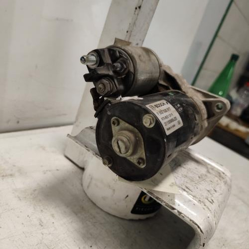101581574-b2b31f42-5681-4d74-8659-de12f7839ebd-Piece-Demarreur-31100-60R01-SUZUKI-SWIFT-4-735e5cfa9a84e444618ebf80e6212916de4ab2dbdc232aa25978da22d84b1eac_m.jpg