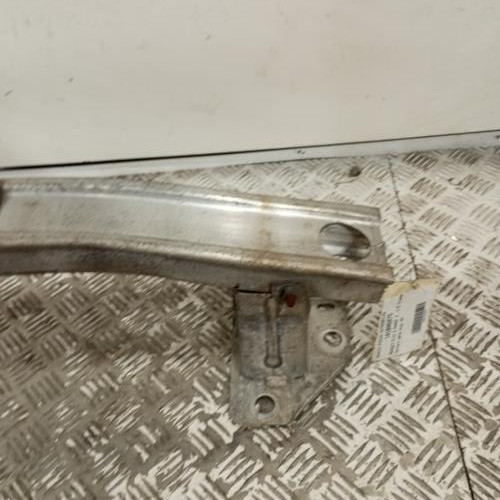 101806075-3c326273-f948-4e47-b318-616ead3456a4-Piece-Renfort-pare-choc-avant-traverse-8200834849-RENAULT-CLIO-3-PHASE-2-1f192c09343c7bfbdd887fef8dccb5f62b718246540cd7d8a378b76a90029532_m.jpg