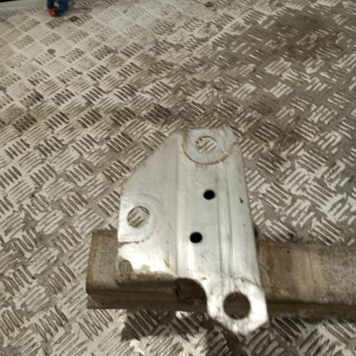101806231-3bfdd354-9aa0-4de3-9822-45d8759016b0-Piece-Renfort-pare-choc-avant-traverse-8200834849-RENAULT-CLIO-3-PHASE-1-9917d853fdcafdae05b4bd043ed84d7a90c80c3cb6352801762481e6f72da1a1_m.jpg