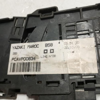 101912677-160eeac4-7ee4-4845-b838-d1ff1d685039-Piece-Porte-fusible-9666527580-CITROEN-C4-PICASSO-1-8e46545f51ed2d78cb5d714294811c728f8bed3ae1fe60656978b8fd5656cf42_m.jpg