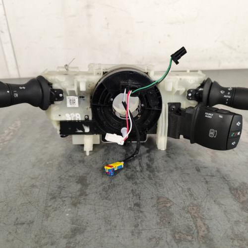 Com (Bloc Contacteur Tournant+Commodo Essuie Glace+Commodo Phare)