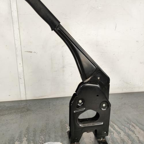 101959575-391d77b6-3c13-4b1f-a68d-c6aa2172f0a2-Piece-Levier-frein-a-main-360102249R-RENAULT-MASTER-3-PHASE-3-2b122cb657f13cb016d6f499f1511e000e0d0b8b1011729f8cb971855fd9ef1b_m.jpg