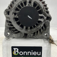 101959675-d919f3d7-8c47-4bab-a1b2-a972be4f82b6-Piece-Alternateur-231005575R-RENAULT-MASTER-3-PHASE-3-24888a4bcf5cd5209b7396bad416a36a6a7544529a0577c938c4315a09db4aa9_m.jpg