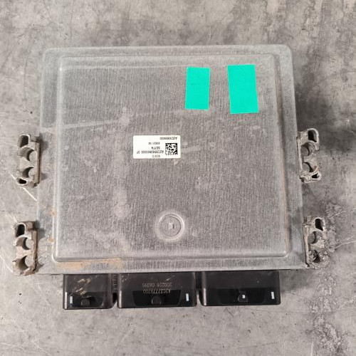 101959680-38f7e7ab-576a-4e8d-a29a-592c6385812d-Piece-Calculateur-moteur-237106117R-RENAULT-MASTER-3-PHASE-3-5152f9b4225f3fe11704f9165327021e3bce9bbe9d3af01dc7a9071d3cafdbfa_m.jpg