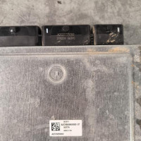 101959680-7994aa9a-d74c-4ecd-acce-11d93bc9b141-Piece-Calculateur-moteur-237106117R-RENAULT-MASTER-3-PHASE-3-363ce9125b73053c2bdc57696345c804ddc881e9b4acc982358042dc6574bb96_m.jpg