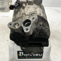 101959683-6d753b7d-dfa3-4b89-88e8-2e696bb423d0-Piece-Compresseur-clim-8200848916-RENAULT-MASTER-3-PHASE-3-a3d0438203f78229fe274865aa9b7165eebd54234a4ba50b8ea3f64eddb528a2_m.jpg