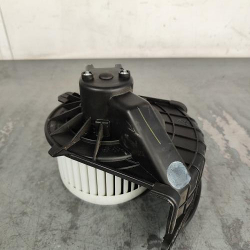 101959700-d690d6ec-b817-4809-b04e-ba665dddfa3f-Piece-Ventilateur-chauffage-7701068976-RENAULT-MASTER-3-PHASE-3-8c3359c81a4917340351a00526067048def885773704a2b1832d60ac1b154f27_m.jpg