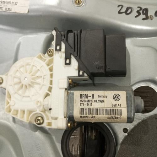 101963356-5c146ffc-0ad3-4871-ae3e-8084f4a44afc-Piece-Leve-vitre-electrique-arriere-gauche-1J4839461F-VOLKSWAGEN-GOLF-4-5cb6ea37bb895628d2cc71c60ba57e68c7332878f8e28dd90c348b469899c059_m.jpg