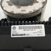 101969484-b976a1d0-4740-4677-8a76-dad740fcecf5-Piece-Commande-chauffage-6R0907044EWZU-VOLKSWAGEN-POLO-5-PHASE-1-e111d086db6690a6dd8d66300464844e2bc3f40e89f49693a129db900ebfd110_m.jpg