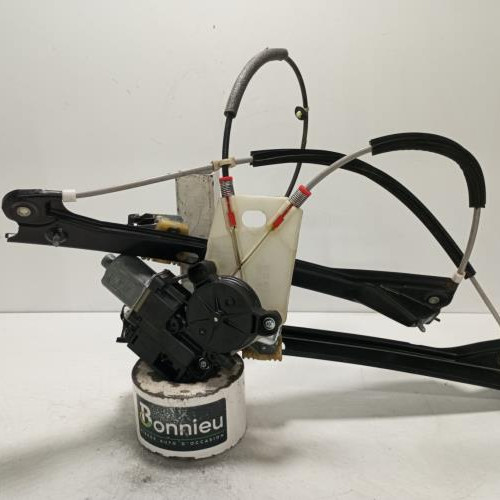 Leve vitre electrique avant droit