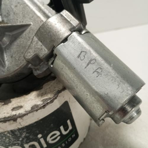 101969497-35fe1277-5c2d-4bd5-b3e0-45fd7ce40297-Piece-Moteur-essuie-glace-arriere-5K6955711C-VOLKSWAGEN-POLO-5-PHASE-1-e055089b43a69c149d8d85de6310ffd8ace5ea6798fe46c8f633c619180e4a82_m.jpg