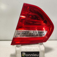 102284339-ea29f782-5d4c-4cfd-a29b-0093dabd6e76-Piece-Feu-arriere-secondaire-droit-feux-00006351CC-CITROEN-C4-PICASSO-1-70d1bbcce688e0162317167b163f3fd66d65267c6d050039c6600da70d9b9d27_m.jpg
